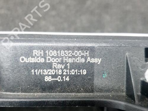 Front right exterior door handle TESLA MODEL 3 (5YJ3) EV AWD | BP27748635C129 