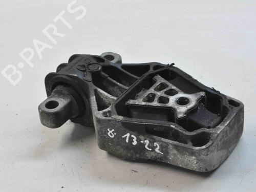 Used Gearbox mount MERCEDES-BENZ A-CLASS (W176) A 160 CDI / d (176.011) (90 hp) 30215145