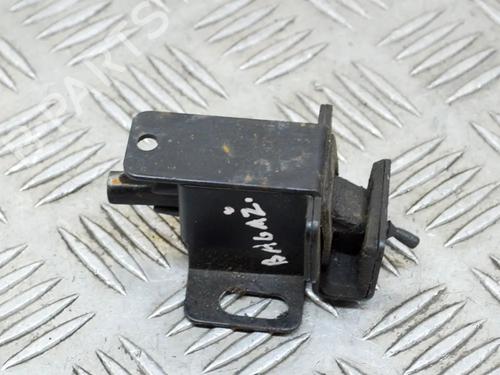 Used Tailgate lock Tailgate lock FORD RANGER (ET) 2.5 TDCi 4x4 (143 hp) 10072398 10072398