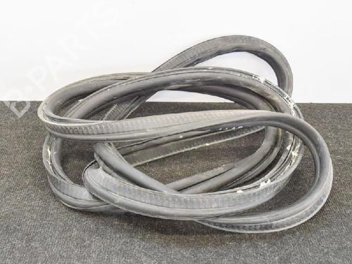 Rubber door seal TESLA MODEL X (5YJX) 90D AWD | BP20233144C142 
