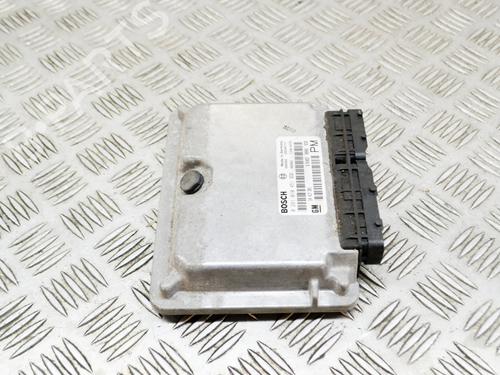 Used Engine control unit (ECU) Engine control unit (ECU) OPEL FRONTERA B (U99) 2.2 DTI (6B_ZC, 6B_VF, 6B_66, 6B_76) (116 hp) 10070571 10070571