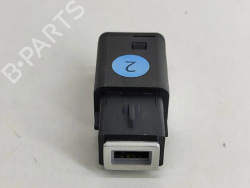 Used Electronic module Electronic module PEUGEOT 2008 II (UD_, US_, UY_, UJ_, UR_, UC_) 1.2 Hybrid 136 (URHPYC, USHPY) (136 hp) 28687331 28687331