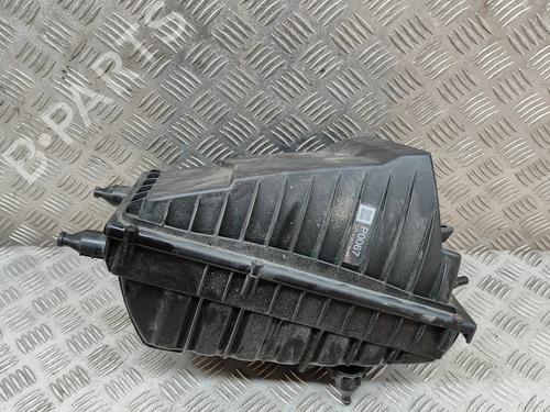 Used Air filter box Air filter box LAND ROVER DISCOVERY V (L462) 3.0 D 4x4 (211 hp) 16140261 16140261