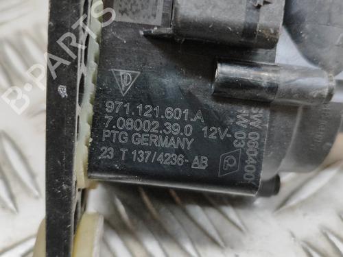 Auxiliary water pump PORSCHE PANAMERA (971) 3.0 (97AAA1, 97BAA1) | BP23562122M111 