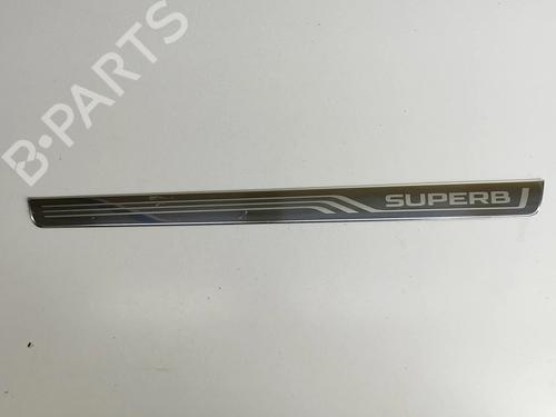 Used Step Step SKODA SUPERB III Estate (3V5) 2.0 TDI (150 hp) 17548868 17548868