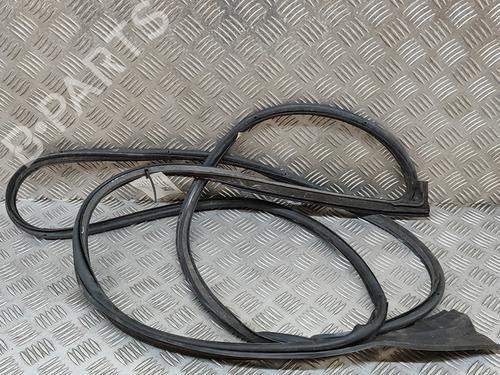 Used Rubber door seal AUDI Q7 (4LB) 3.0 TDI quattro (233 hp) 23416071