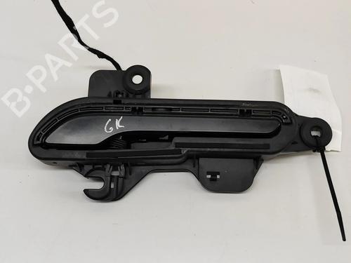 rear-left-exterior-door-handle-tesla-model-y-5yjy-2019-33369837 main image