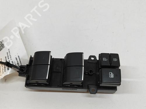 Used Right front window switch TOYOTA RAV 4 V (_A5_, _H5_) 2.5 Hybrid AWD (AXAH54, AXAL54) (222 hp) 28676184