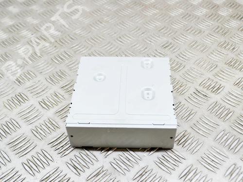 Used Electronic module TESLA MODEL S (5YJS) 90D AWD (422 hp) 10073165