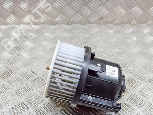 Used Heater blower motor JAGUAR E-PACE (X540) 2.0 D150 AWD (150 hp) 9227132