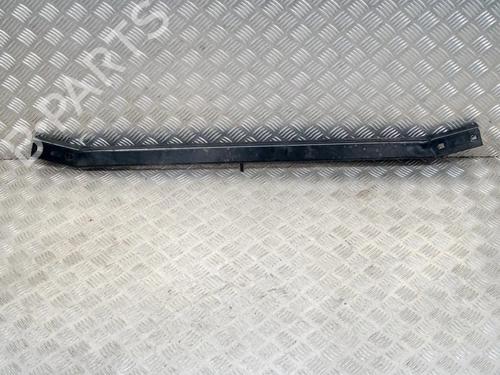 Used Crossmember Crossmember 6737310 6737310
