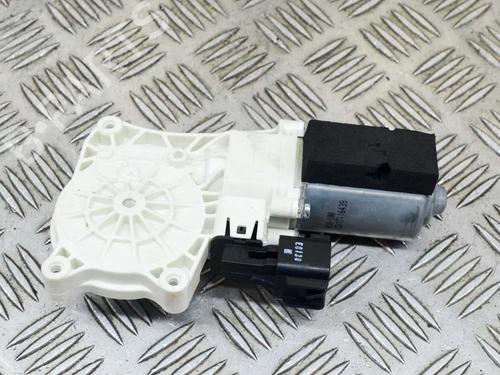 front-right-window-mechanism-land-rover-range-rover-velar-l560-20-p300-si4-4x4-c39789101-2017-8840565 main image