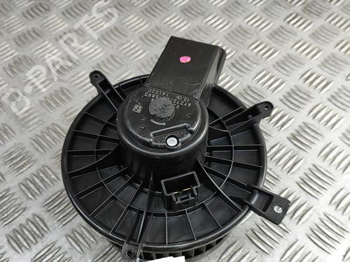 Heater blower motor MASERATI LEVANTE SUV (M161) 3.0 D Q4 | BP27205572M62 