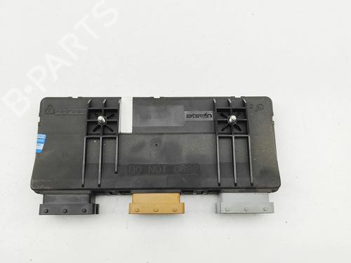 Used Electronic module Electronic module TESLA MODEL X (5YJX) 90D AWD (525 hp) 33382967 33382967