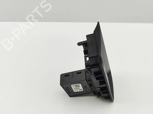 Switch LAND ROVER DISCOVERY V (L462) D300 MHEV 4x4 | BP30644399I30