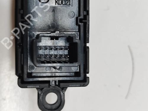 Comutador MAZDA CX-30 (DM) e-SKYACTIV-X M Hybrid | BP28565034I30 