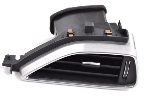 Used Air vent JAGUAR XE (X760) 2.0 D (180 hp) 30226221