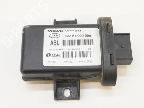 Used Electronic module VOLVO S80 II (124) 4.4 V8 AWD (316 hp) 9898442