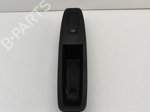 Used Right front window switch RENAULT ZOE (BFM_) ZOE (92 hp) 19283607