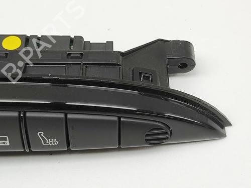 Switch JAGUAR XJ (X350, X358) D 2.7 | BP36984019I30 - Image 4