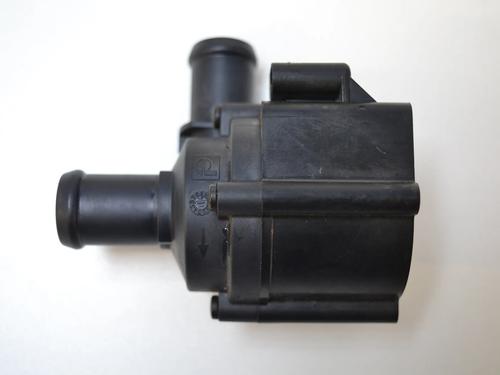 Used Auxiliary water pump AUDI A5 (8T3) 3.0 TDI quattro (245 hp) 30243835