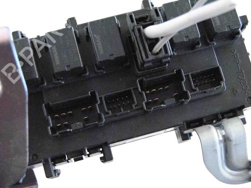 Fuse box INFINITI Q50 50 D | BP30248759E1