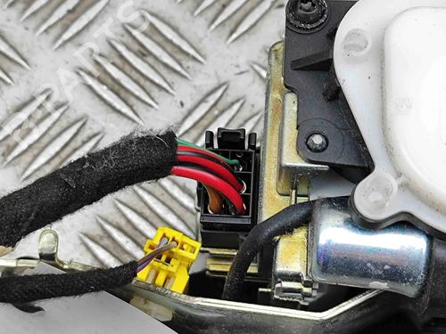 Front left seatbelt MERCEDES-BENZ GLE Coupe (C292) AMG 63 S 4-matic (292.375) | BP29459732I26 