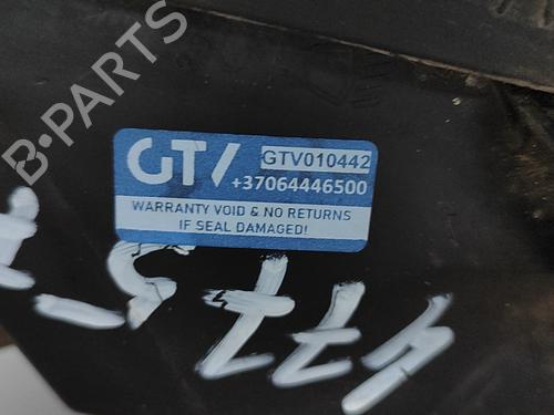 Right headlight KIA SORENTO I (JC) 2.5 CRDi 4WD | BP23247755C29 