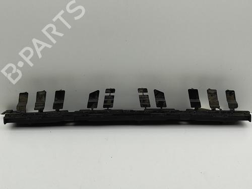 Used Rear bumper bracket PEUGEOT 3008 III (KA_, KB_, KC_) e-210 (KCZKZX) (213 hp) 28676210