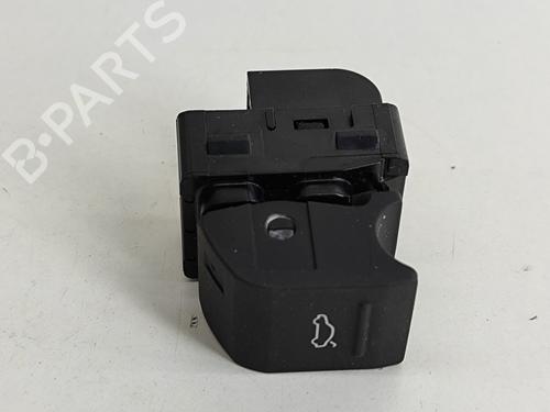 Used Switch AUDI A3 Sportback (8YA, 8YF) RS3 quattro (407 hp) 27771619
