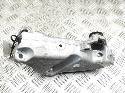 Soporte Soporte PORSCHE TAYCAN Sport Turismo (Y1C) 4S Performance Battery Plus (Y1CDB1) (571 hp) 36044742 36044742