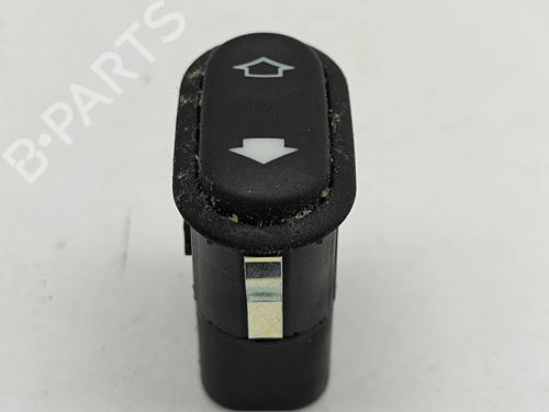 switch-land-rover-range-rover-velar-l560-2017-33374491 main image