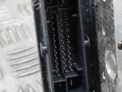 ABS pump TESLA MODEL Y (5YJY) EV Performance All-wheel Drive | BP33362942M43  - Image 5