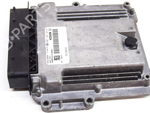 Used Engine control unit (ECU) FIAT 500X (334_) 2.0 D Multijet 4x4 (334AXB22, 334AXD2B) (140 hp) 15680764