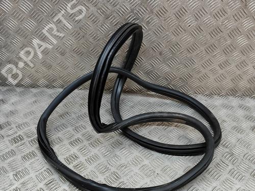 Used Rubber door seal Rubber door seal BMW 2 Active Tourer (F45) 225 xe Plug-in-Hybrid (224 hp) 16257691 16257691