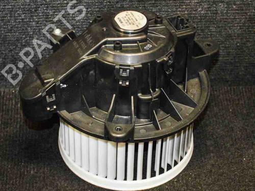 Ventilator motor FORD TRANSIT CUSTOM V362 Bus (F3) 2.2 TDCi (125 hp) 6721015