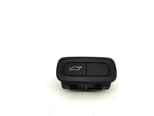 switch-volvo-xc60-ii-246-2017-34443555 main image