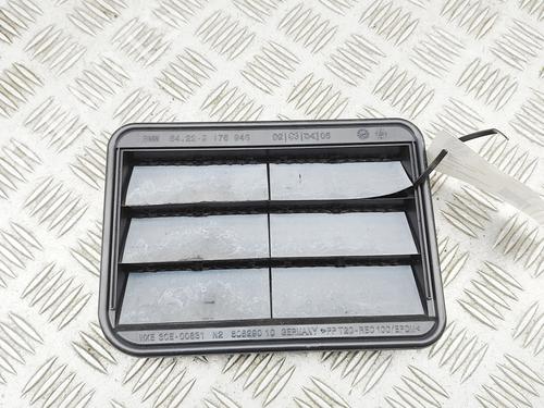 Used Grille Grille 38650564 38650564