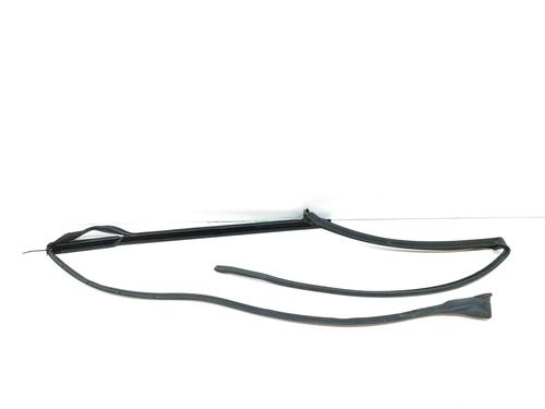 Used Door moulding trim LAND ROVER DISCOVERY V (L462) 3.0 D 4x4 (211 hp) 16944816