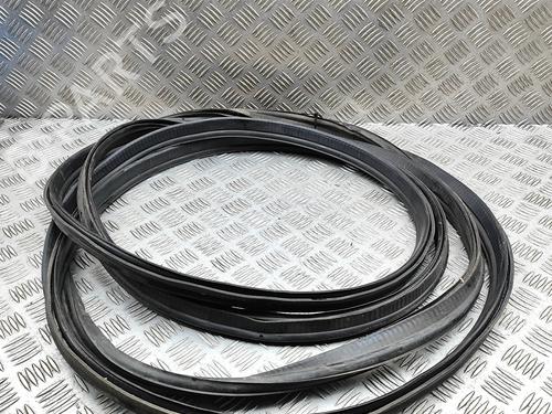 Gummiliste MAN TGE Van 2.0 TDI (01V, 03V, 36V, UYB, UYC, UYD) | BP31976966C142 