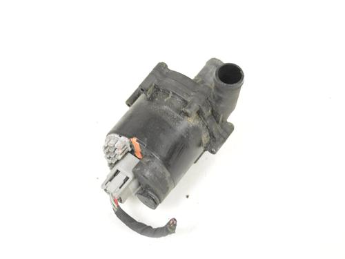 Used Auxiliary water pump Auxiliary water pump TESLA MODEL S (5YJS) 85D AWD (376 hp) 33342577 33342577