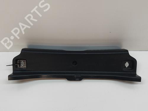 Used Tailgate trim MERCEDES-BENZ A-CLASS (W176) A 180 (176.042) (122 hp) 25217974