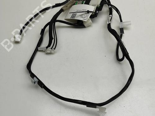 Used Antenna/Base TOYOTA PRIUS (_W6_) 2.0 PHEV (MXWH61L, MXWH61) (223 hp) 29975219