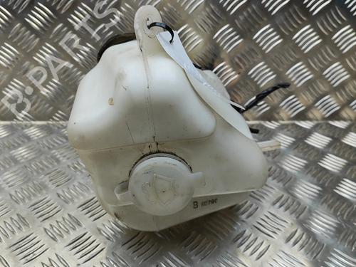 Used Windscreen washer tank MAZDA MX-5 II (NB) 1.8 16V (NB8C) (140 hp) 30178303