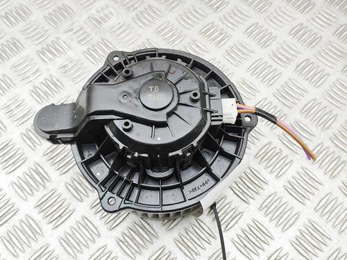 Used Heater blower motor Heater blower motor FORD RANGER (TKE) 3.2 TDCi 4x4 (200 hp) 35767611 35767611