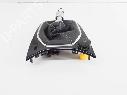 Andre FORD FIESTA VII (HJ, HF) 1.0 EcoBoost (101 hp) 13516278