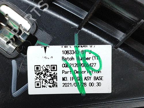 Handschuhfach TESLA MODEL 3 (5YJ3) EV AWD | BP28550618C95