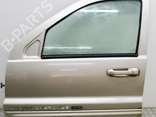 Used Left front door JEEP GRAND CHEROKEE II (WJ, WG) 2.7 CRD 4x4 (163 hp) 8841373