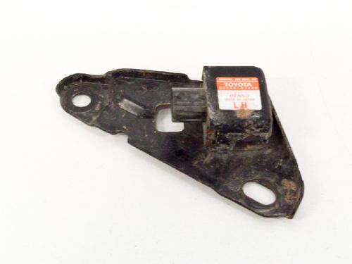 Used Electronic sensor TOYOTA PRIUS Liftback (_W2_) 1.5 Hybrid (NHW20_, NHW20R) (112 hp) 6757774