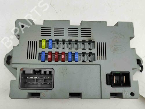 Fuse box LAND ROVER RANGE ROVER VELAR (L560) 2.0 D240 SD4 4x4 | BP29392411E1 